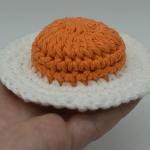 Handcrafted Crochet Fried Egg catnip toy - Picture 2 of 6